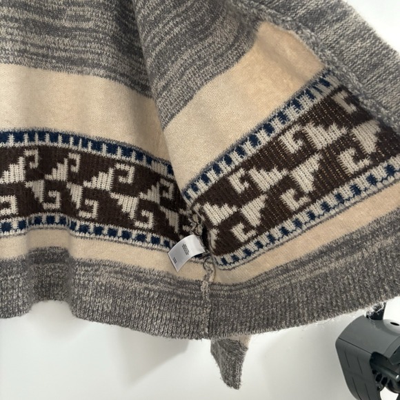 Lucky Brand Women's Boho Southwestern Aztec Shawl Collar Knit Cardigan SzXL - Picture 6 of 10
